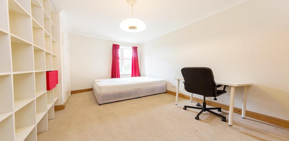 Modern Apartment Waverley Court, Queens Park